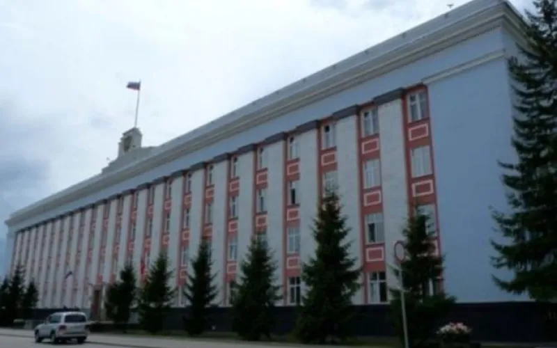 Совершенствование системы непрерывного образования обсуждают на заседании правительства Алтайского края