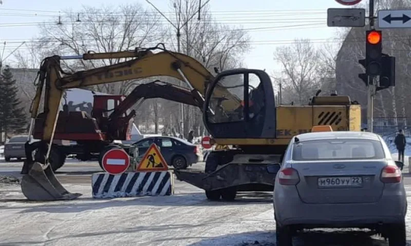 Укладку новой ветки канализационного коллектора начали в Рубцовске