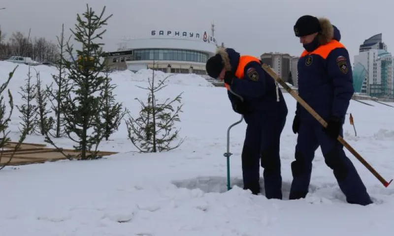 МЧС проверило на безопасность купели в Барнауле
