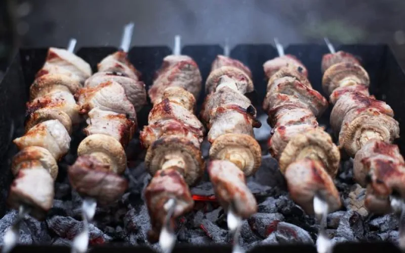 Специалисты рассказали, как выбрать мясо для шашлыка 