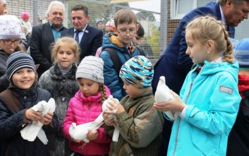 Новую голубятню открыли в публичном питомнике в Барнауле