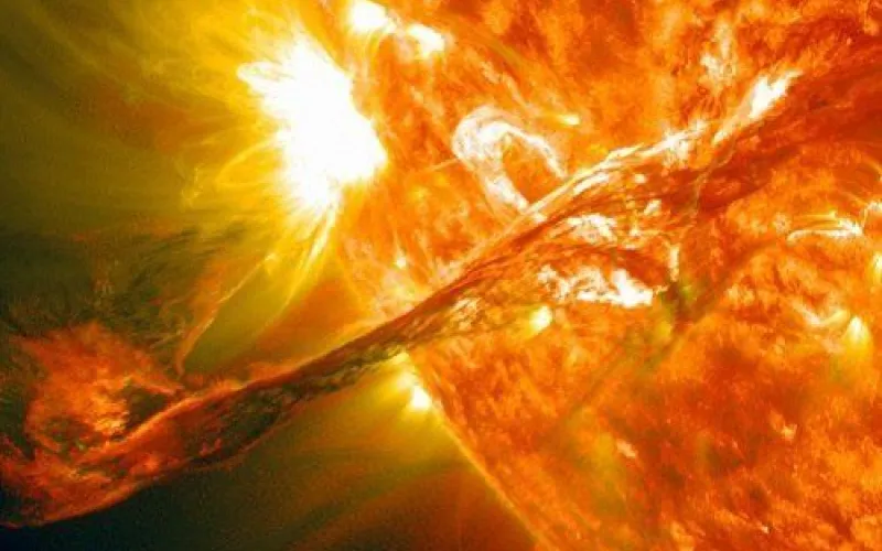 Сильнейшая магнитная буря обрушится на Землю