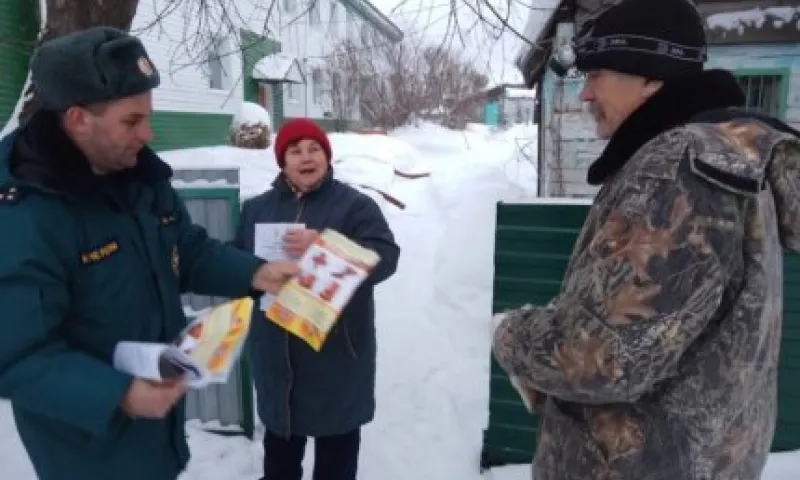 МЧС проводит рейды по жилому сектору в Алтайском крае
