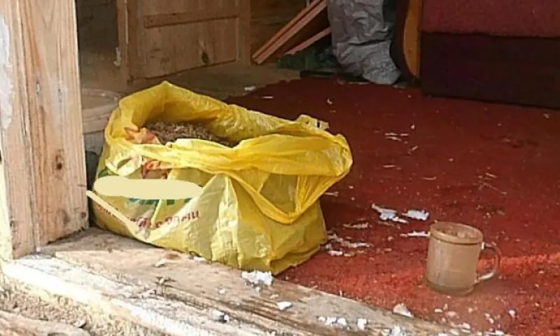Полицейские приехали на семейную ссору, а изъяли более 1 килограмма марихуаны в Алтайском крае