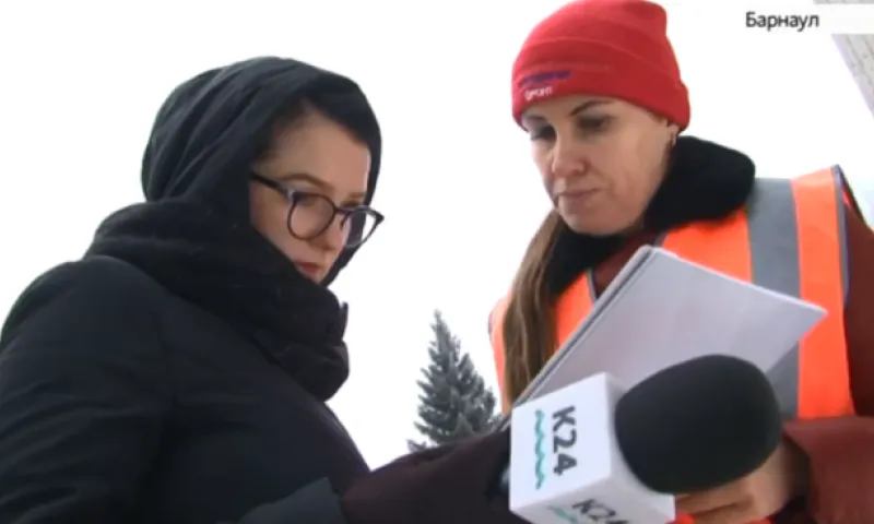 Гололёд стал причиной многочисленных травм барнаульцев