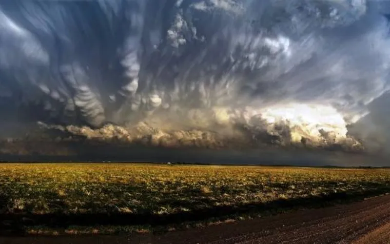 Новый удар: сильный шторм обрушится на Алтайский край