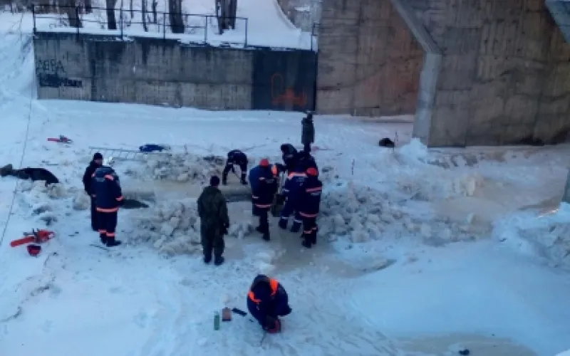 Следователи СКР по Алтайскому краю продолжают расследование гибели подростка из Барнаула