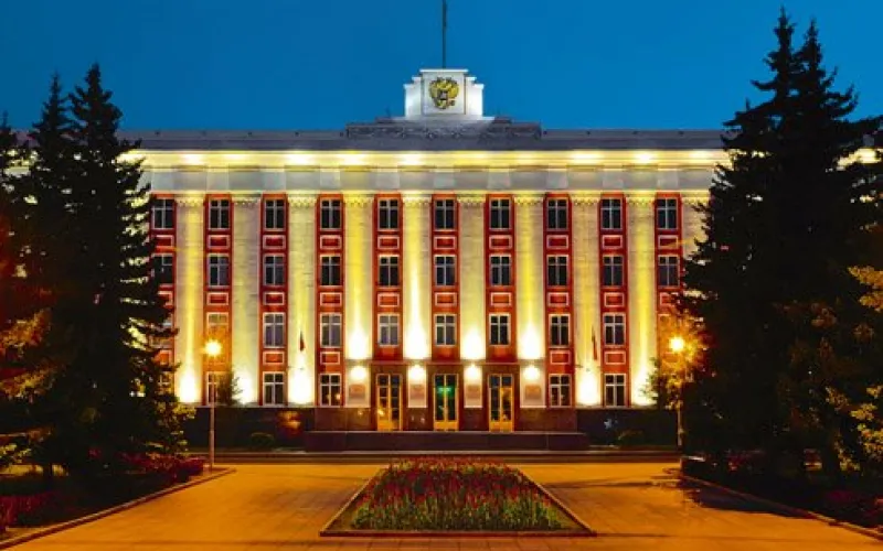 На заседании правительства Алтайского края обсудили вопросы стратегии и тактики проведения комплекса сельскохозяйственных работ