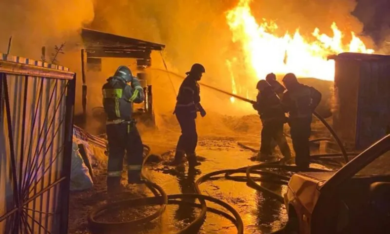 При пожаре в Новоалтайске погибла женщина