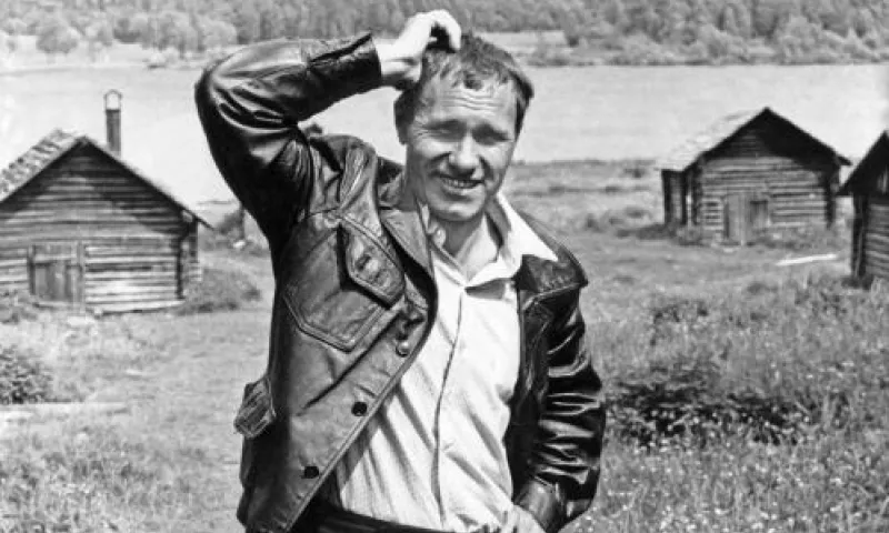 Конкурс чтецов, посвященный 90-летию Василия Шукшина, принимает заявки в Алтайском крае