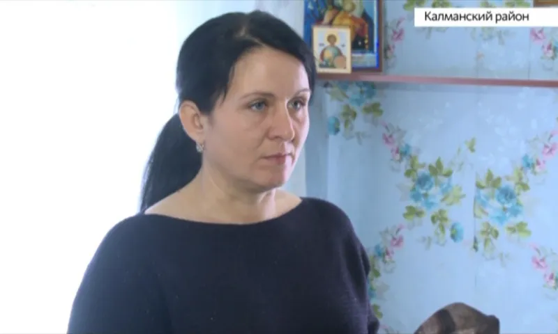 «Могу помочь»: многодетной маме нужна помощь, чтобы поменять обои