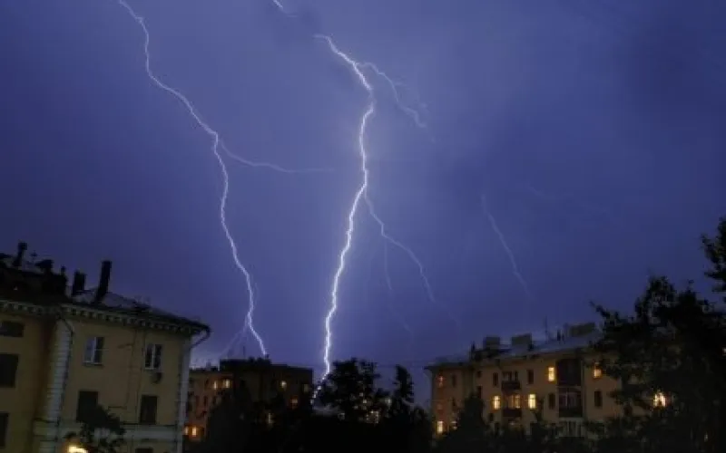 МЧС предупреждает: грозы и дожди ожидаются в Алтайском крае