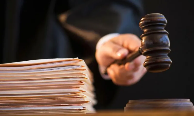 Мужчину, застрелившего учительницу, приговорили к 15 годам лишения свободы в Барнауле