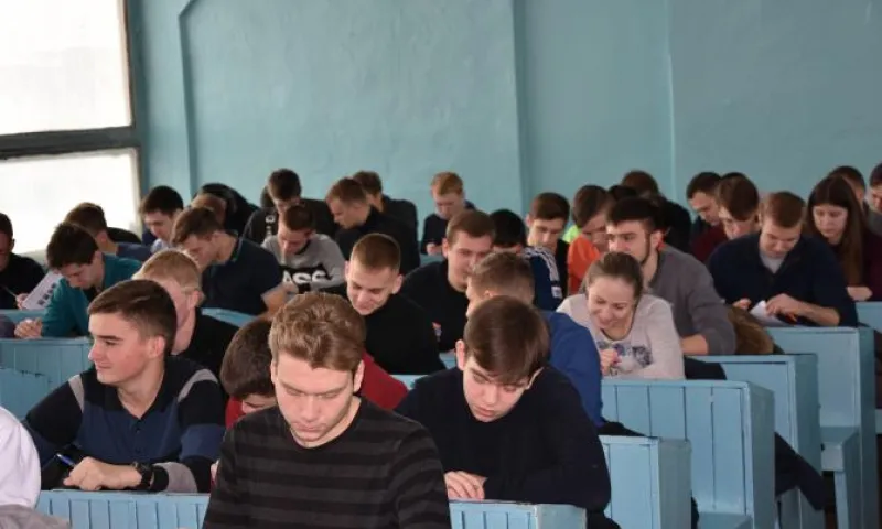 Студенты АлтГТУ написали тест по истории Алтайского края
