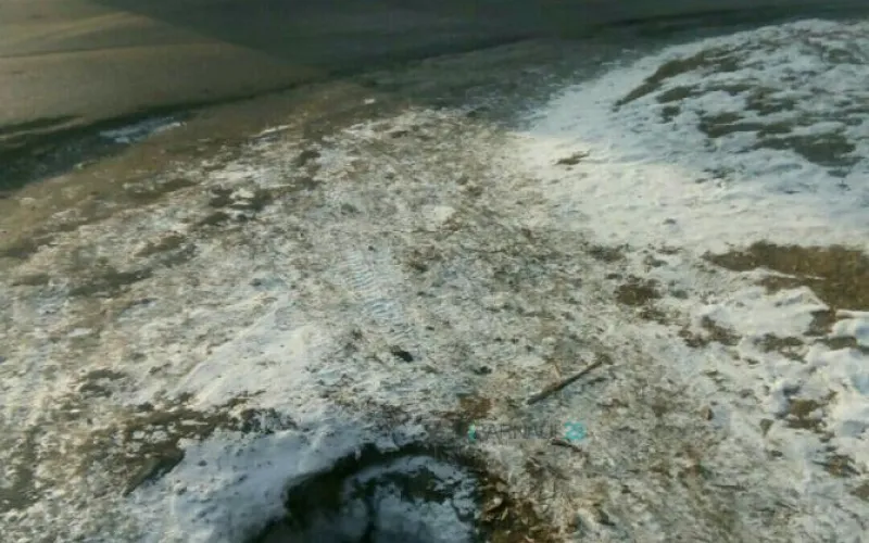 Барнаульцы жалуются на отсутствие крышек у люков 