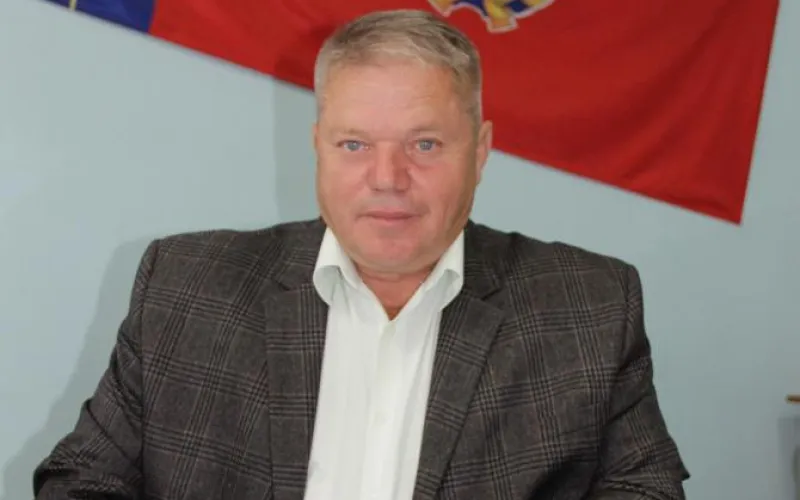 Главой Змеиногорска избран бизнесмен Эдуард Савинов