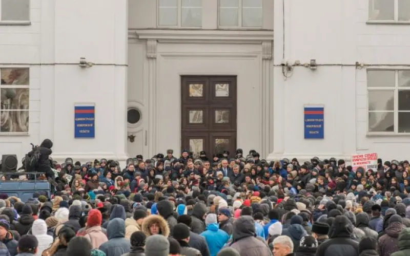 «Мы хотим знать правду!»: как прошел митинг в Кемерове