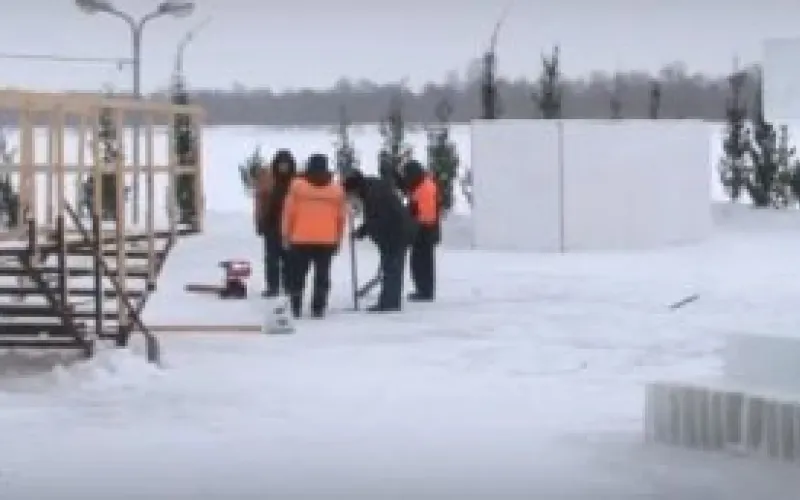 Глава Барнаула Сергей Дугин посетил площадку, где пройдет крещенское омовение