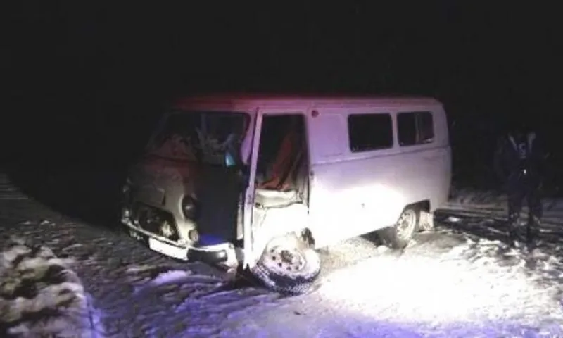 Работник автомастерской угнал и разбил автомобиль в Алтайском крае