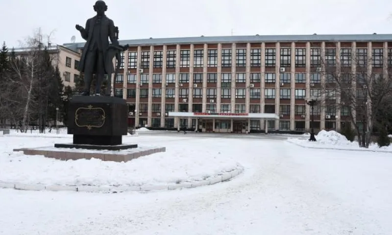 АлтГТУ совместно с китайским вузом будут реализовывать проект по обнаружению воды и льда на внеземных объектах 