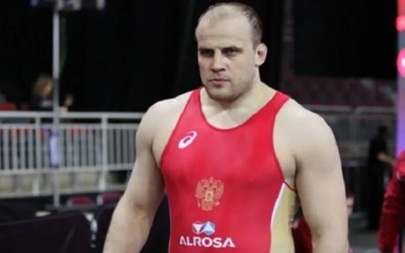 Алтайский спортсмен стал серебряным призером международного турнира по греко-римской борьбе