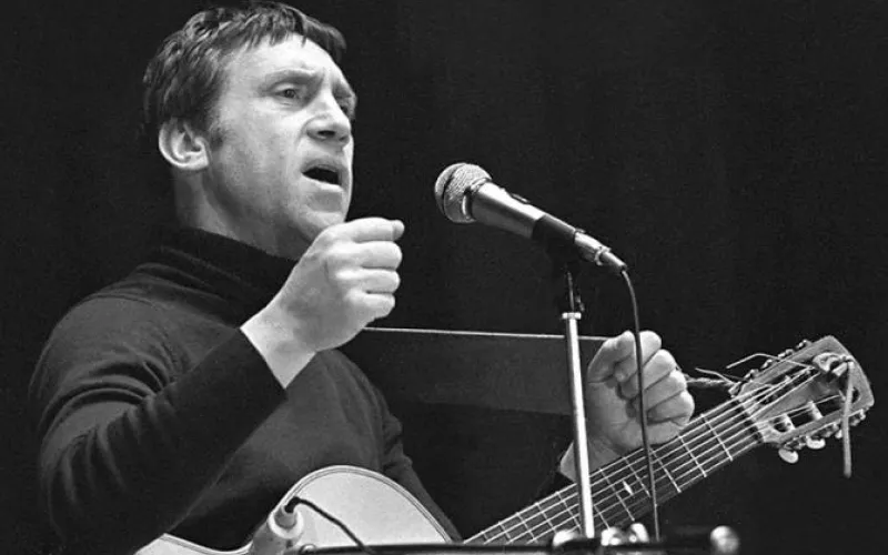 Владимиру Высоцкому – 80 лет: Барнаул в песнях известного музыканта