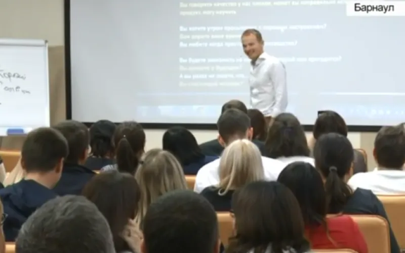 Бизнес-тренинг в необычном формате прошёл в Барнауле