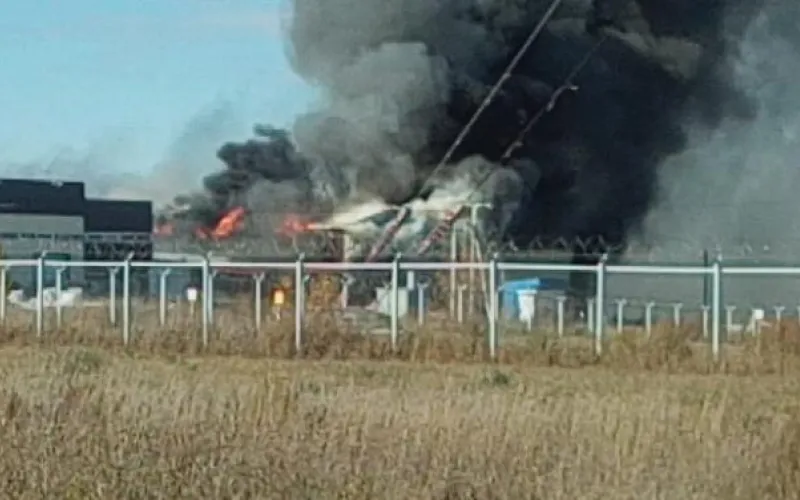 Пожар охватил здание типографии в Заринске