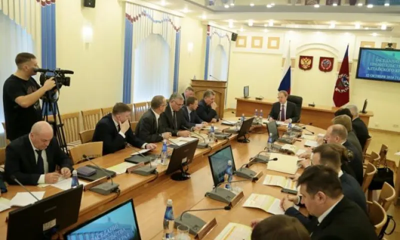 Новое правительство Алтайского края рассмотрело бюджет на 2019-2021 годы