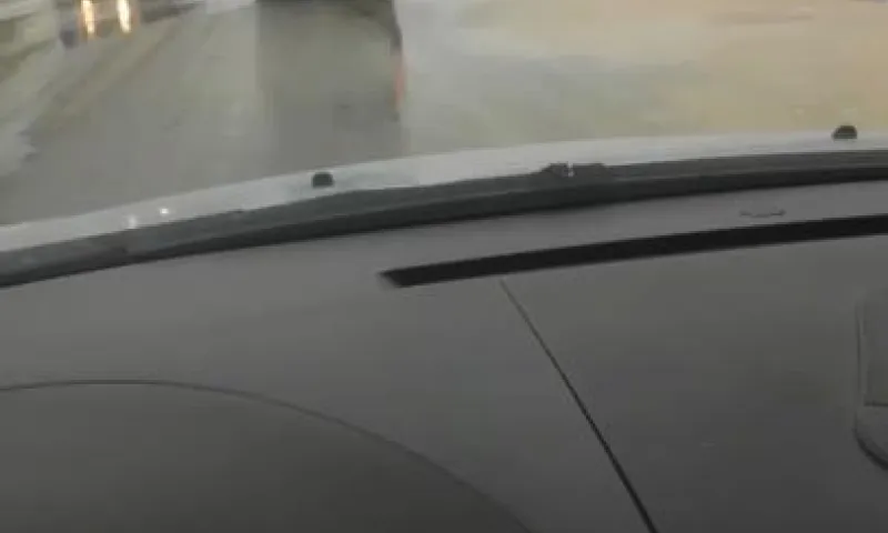 Соцсети: улицу затопило в Барнауле