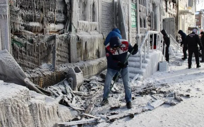 Курсанты БЮИ помогли устранить последствия пожара на месте бывшей конторы купца Морозова