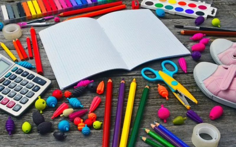 Роспотребнадзор составил топ-3 обращений по качеству школьных товаров в Алтайском крае