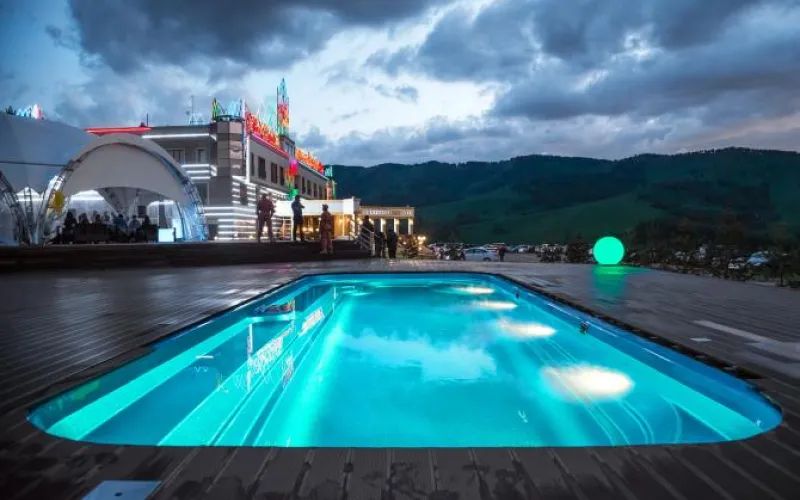 Дорогу к единственному казино в Алтайском крае отремонтируют