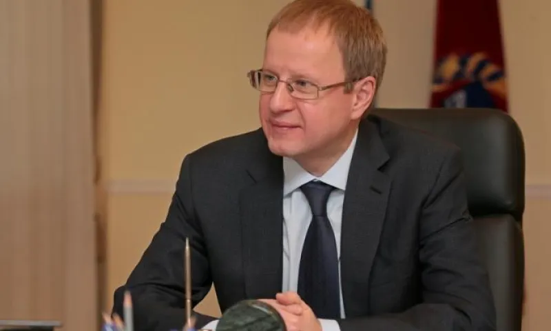Губернатор Алтайского края Виктор Томенко поздравил педагогов дополнительного образования