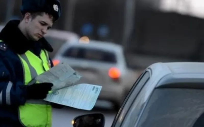 Сотрудники ГИБДД предупреждают о сплошной проверке в Барнауле