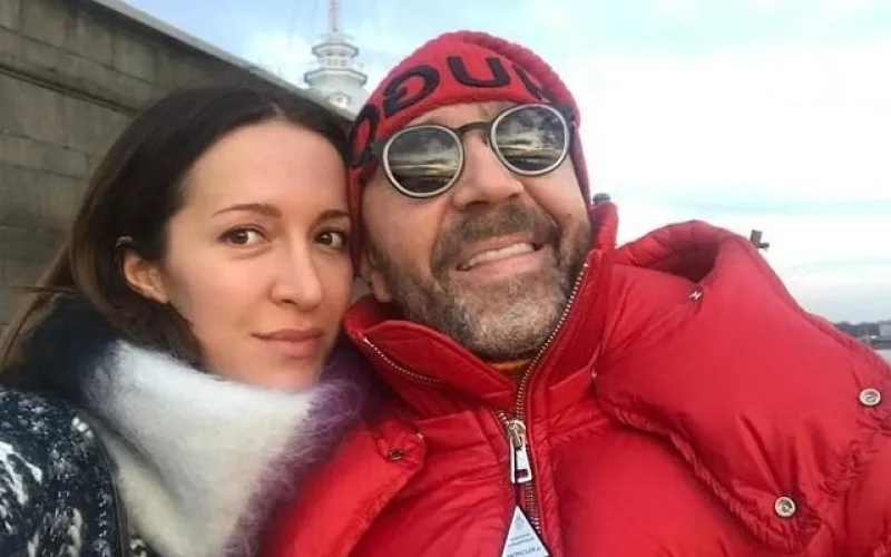 Сергей Шнуров объявил о разводе с женой