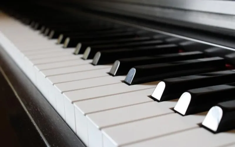 Пианист из Санкт-Петербурга выступит в филармонии Алтайского края