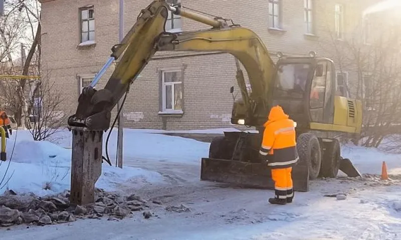 Коммунальные аварии частично устранили в Барнауле