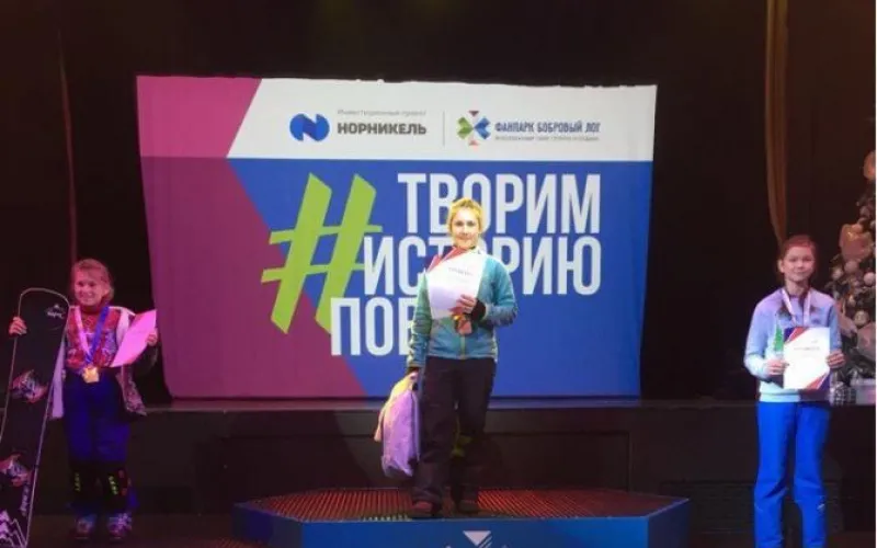Алтайская сноубордистка выиграла серебряную медаль на всероссийских детских соревнованиях