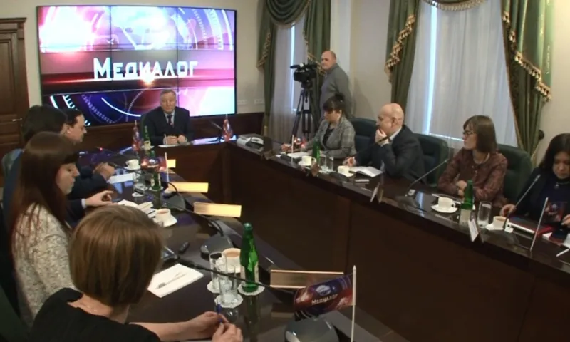 «Медиалог»: что рассказал губернатор журналистам на первой встрече в 2016 году