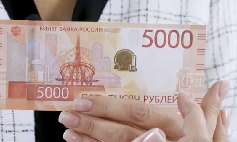 Пенсионерка отдала почти полмиллиона рублей за новую медицинскую страховку в Барнауле