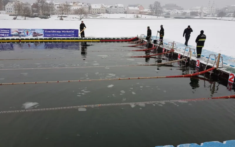 Алтайские моржи могут стать абсолютными чемпионами мира по зимнему плаванию