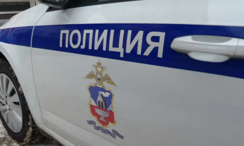 Водитель врезался в четыре машины и фуру в Барнауле