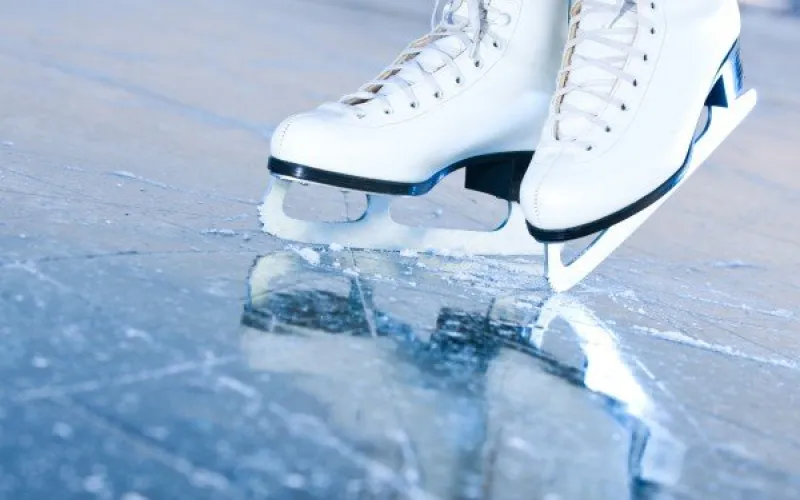 Каток в Центральном парке Барнаула закрыли 