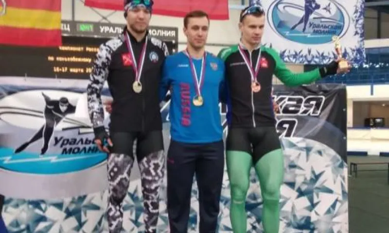Алтайский конькобежец Виктор Муштаков стал чемпионом России в спринтерском многоборье