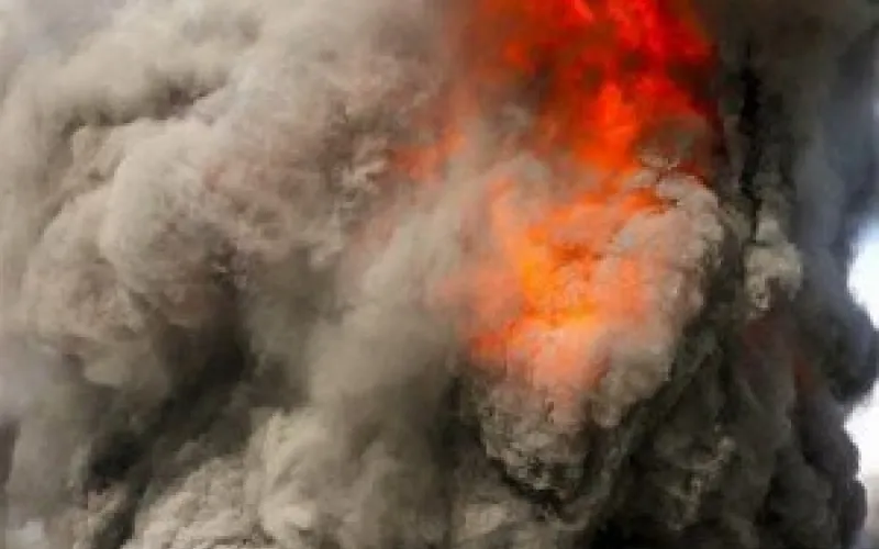 Очевидцы: пожар случился на элеваторе в Барнауле 