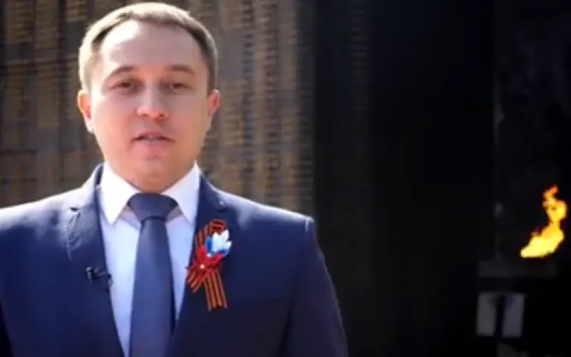 Депутат ГД РФ Олег Быков поздравляет жителей Алтайского края с 9 Мая
