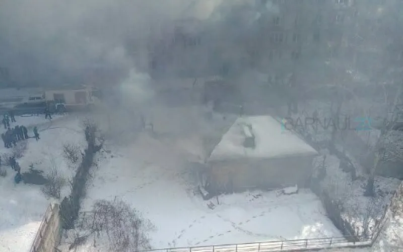 Пожар произошёл в одиноко стоящем доме на улице Папанинцев