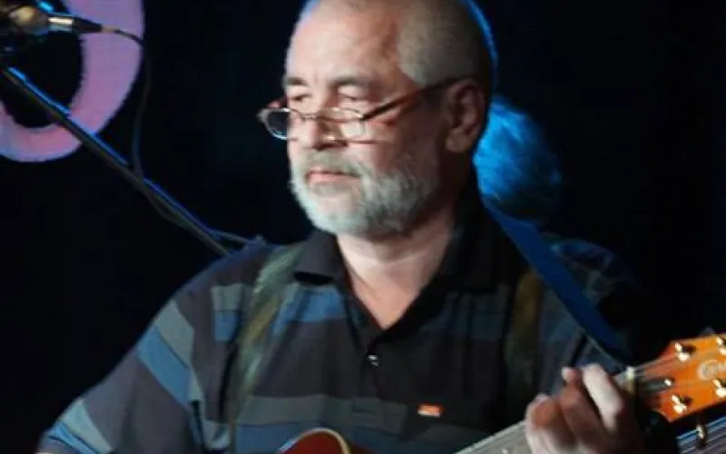 Умер известный барнаульский музыкант Сергей Орехов