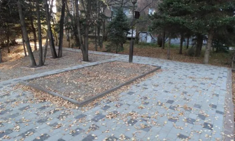 Новый благоустроенный сквер появился в Барнауле